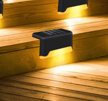 Charger l'image dans la galerie, Lampe solaire murale extérieure ultime