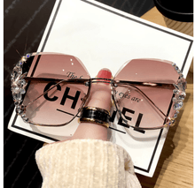 Load image into Gallery viewer, Diamond sunglasses - đ„Summer flash saleđ„ Women's sunglasses