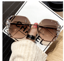 Load image into Gallery viewer, Diamond sunglasses - đ„Summer flash saleđ„ Women's sunglasses