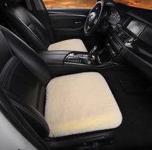 Load image into Gallery viewer, Plush car seat covers 
